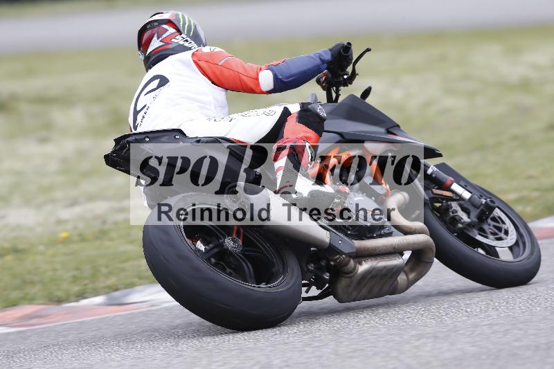 /Archiv-2025/06 18.04.2025 Speer Racing ADR/Instruktorentraining/backside